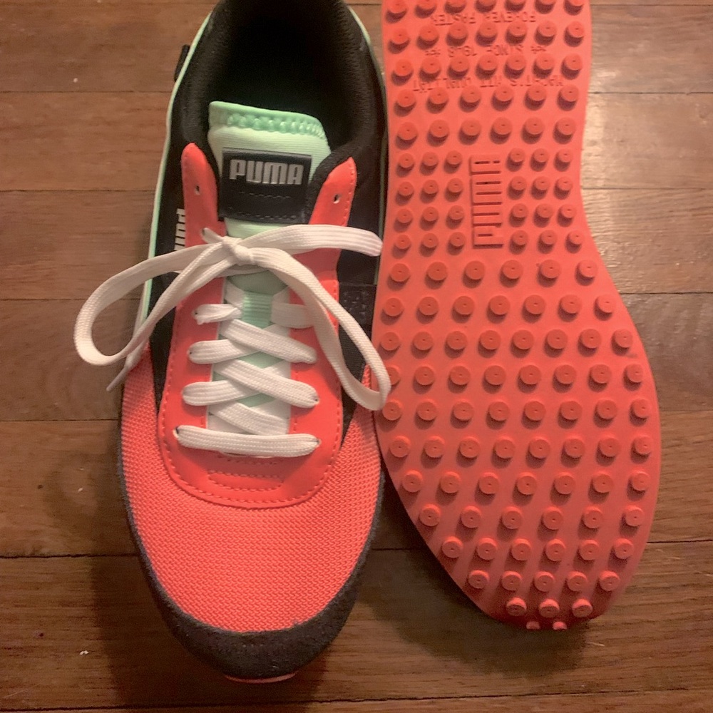COPY - Puma Future Play On